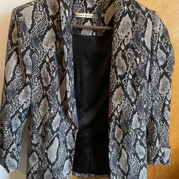 Alice + Olivia Snake print blazer